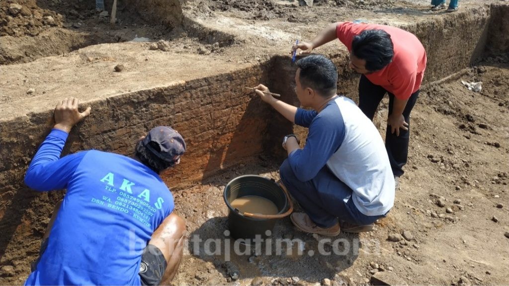 Temuan Struktur Batu Bata Kuno di Mojokerto Diduga Pagar Pemukiman Jaman Majapahit