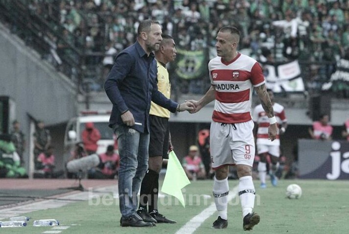 Madura United Incar Poin di Markas Persib