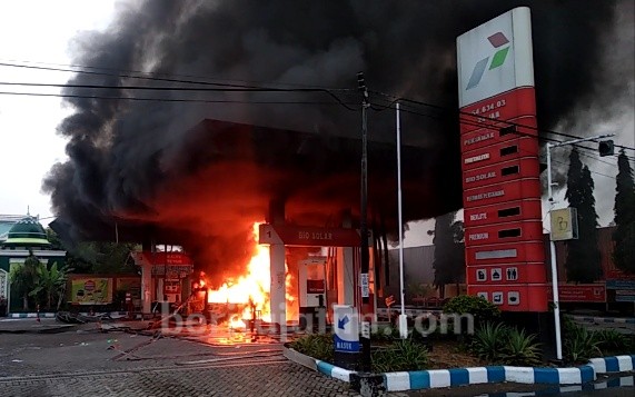 Olah TKP di SPBU Terbakar, Polisi Temukan Hal Mengejutkan