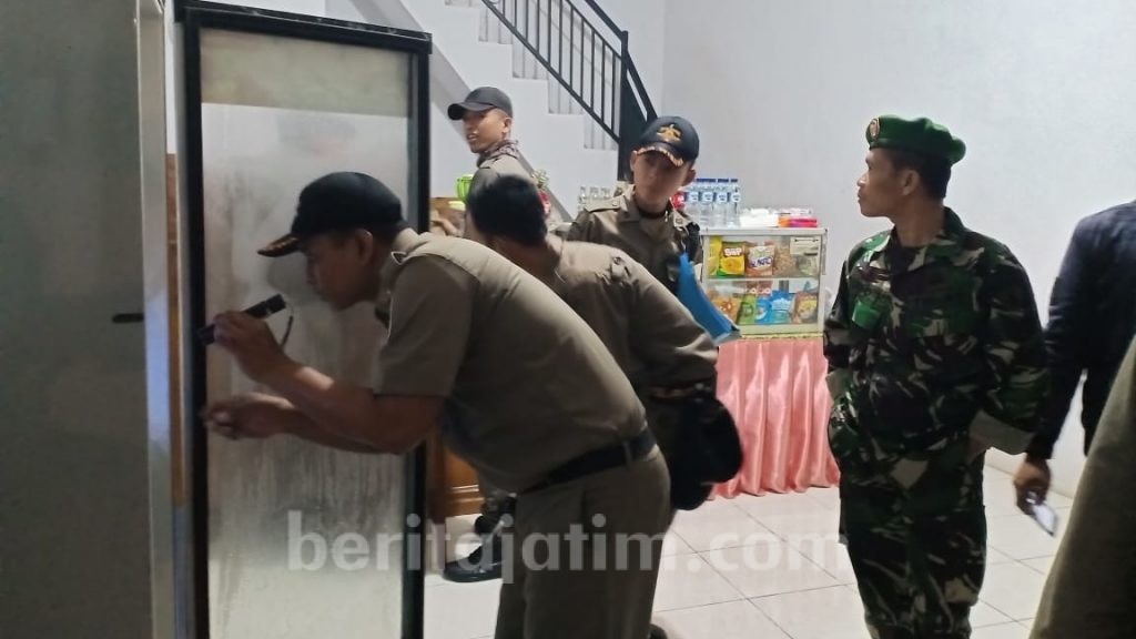 Kafe Karaoke Pinggir Sawah di Tuban Digerebek Petugas