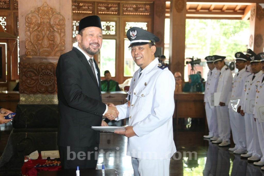 Bupati Ipong Lantik 117 Kepala Desa Hasil Pilkades Serentak di Ponorogo