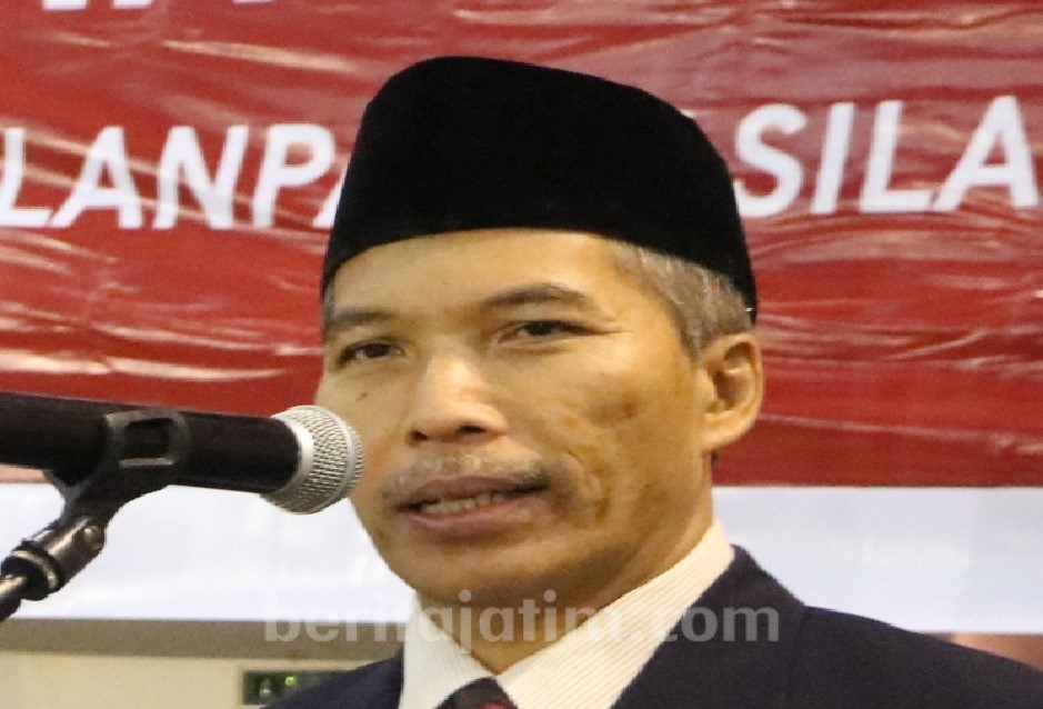 Rektor Unej Ajak Saring Informasi, Jaga Pancasila