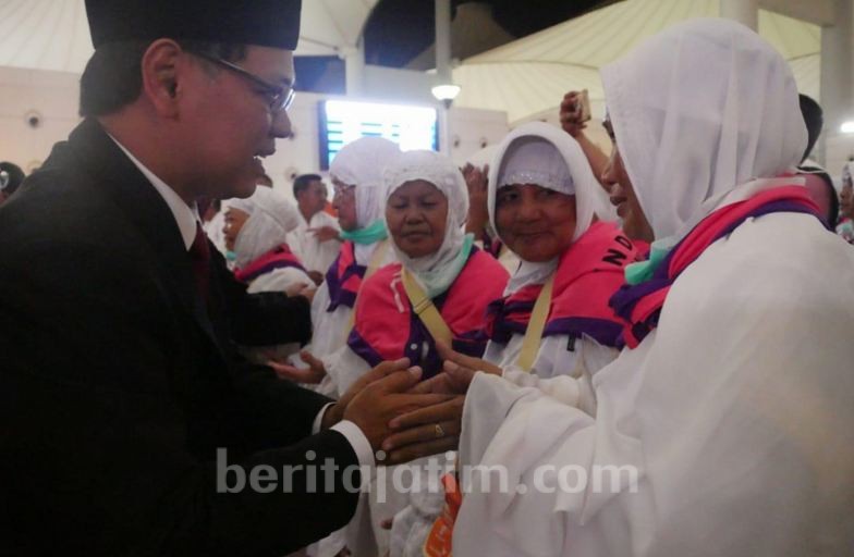 Jemaah Haji Indonesia Dikenal Tertib, Cinta Damai, dan Tak Emosional