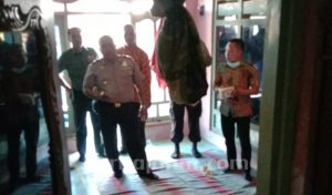 Pemuda Tuna Wicara Ini Gunakan Sarung untuk Gantung Diri