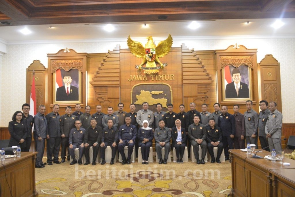 Gubernur Khofifah Paparkan Pengembangan Industri dan Kualitas SDM Jatim