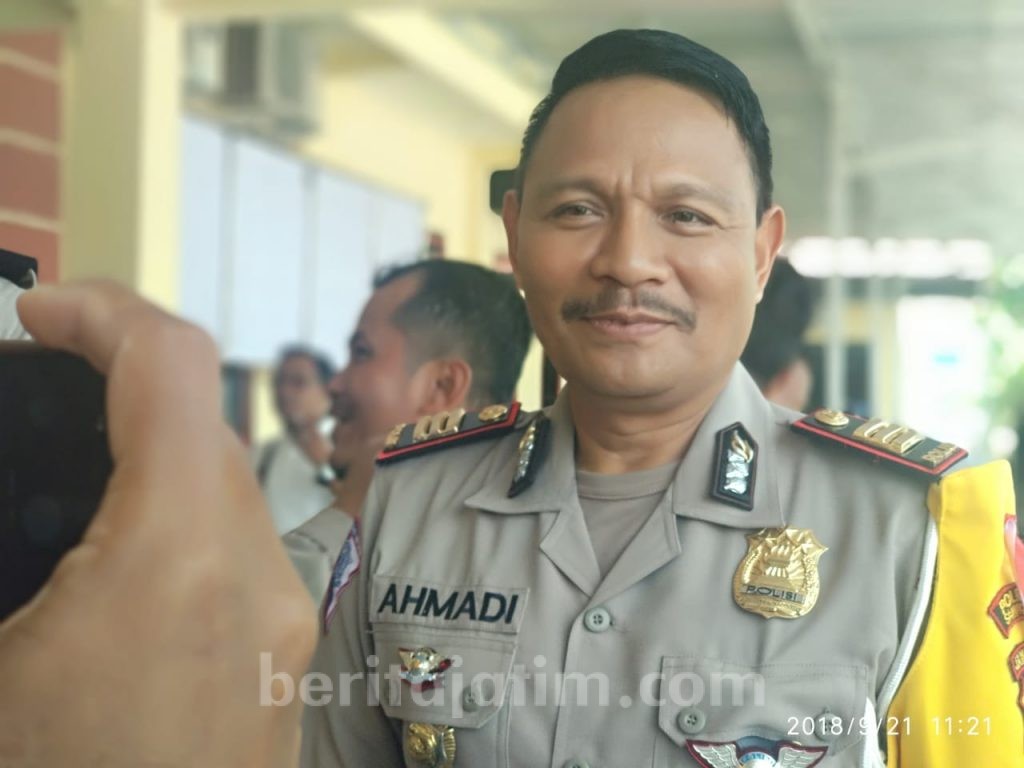 Blangko SIM dan Material TNKB sedang Kosong di Satlantas Polres Sampang