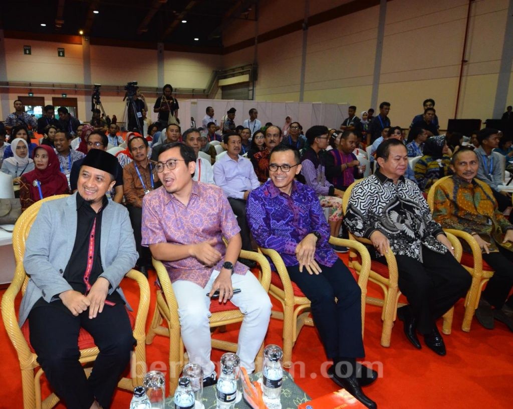 Apkasi Kolaborasi Kemenpar Garap Crossborder Tourism hingga Desa Wisata