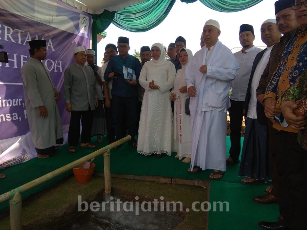 Jokowi dan Prabowo Berpelukan, Gubernur Jatim Turut Senang