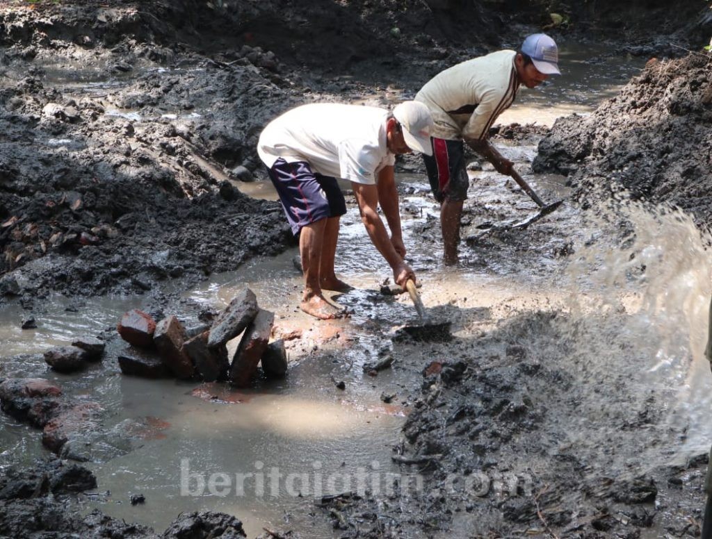 Struktur Bata Kuno di Jombang Diduga Petirtaan Bangsawan Majapahit