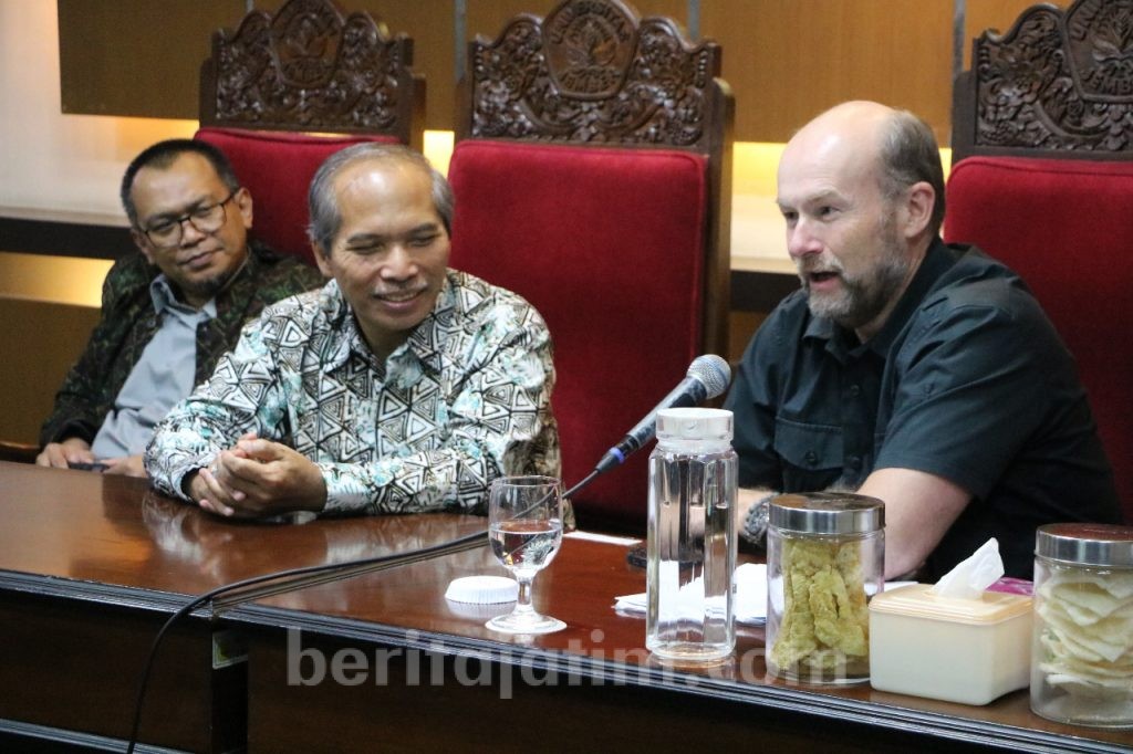 Wakil Dubes Australia Puji KKN Tematik Unej