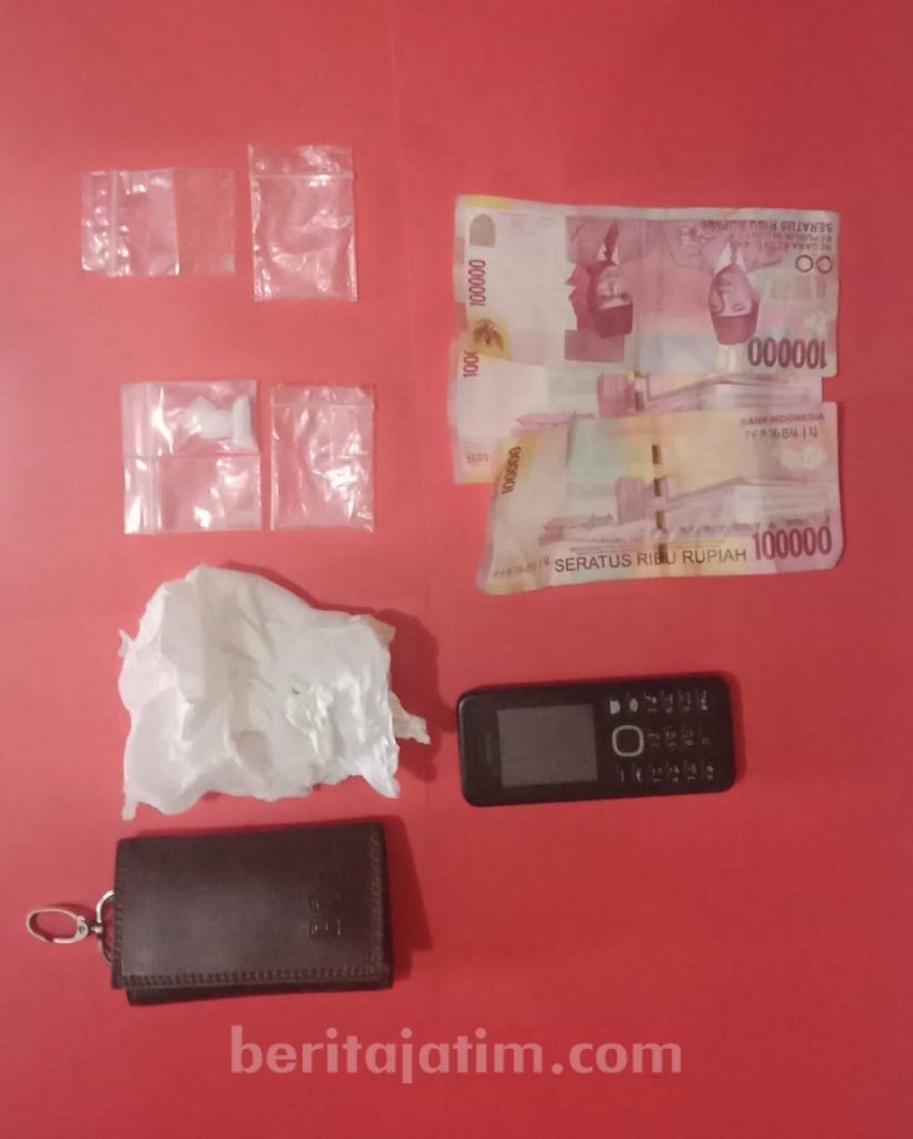 Simpan Tiga ‘Pocket’ Sabu di Gantungan Kunci, Dua Pemuda Sumenep Dibekuk Polisi