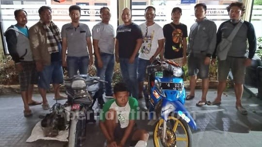 Polisi Tuban Tembak Pencuri Motor Tetangga