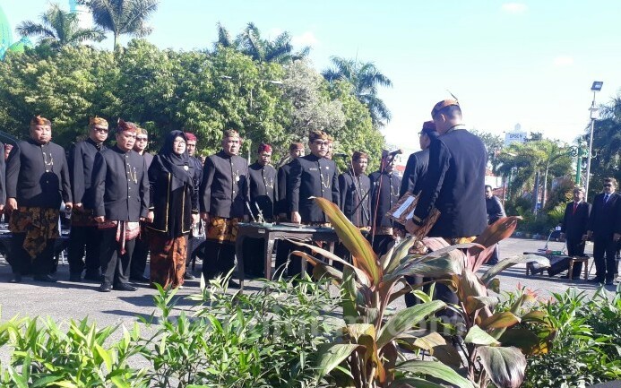 Pengukuhan Pejabat Dilakukan di Area Terbuka