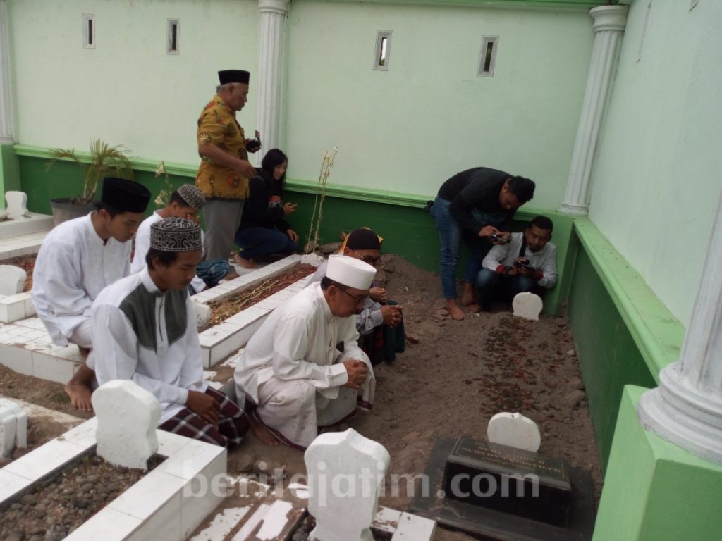 Dikubur 8 Tahun, Jasad Cucu Pendiri NU Masih Utuh