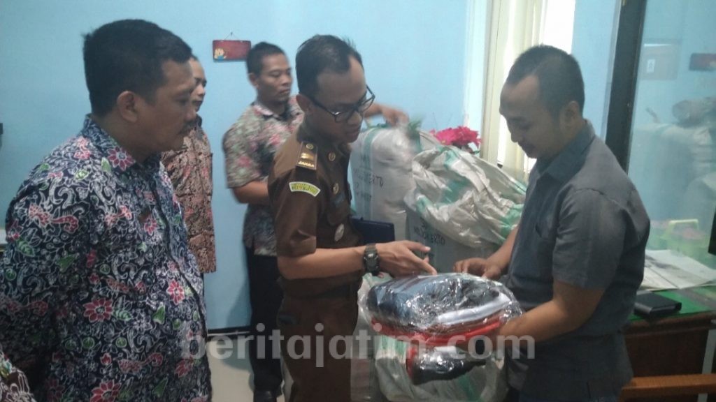 Kumpulkan Kasek, Kain Seragam Gratis di Kota Mojokerto Segera Didistribusikan