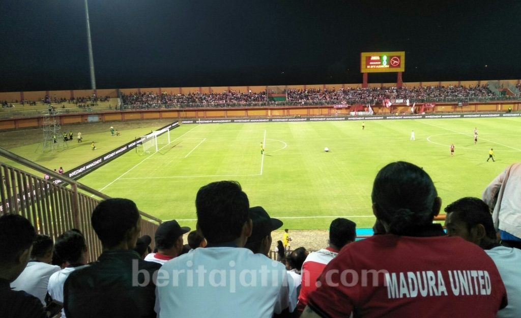 Babak I, Madura United Vs PSS Sleman 0-0
