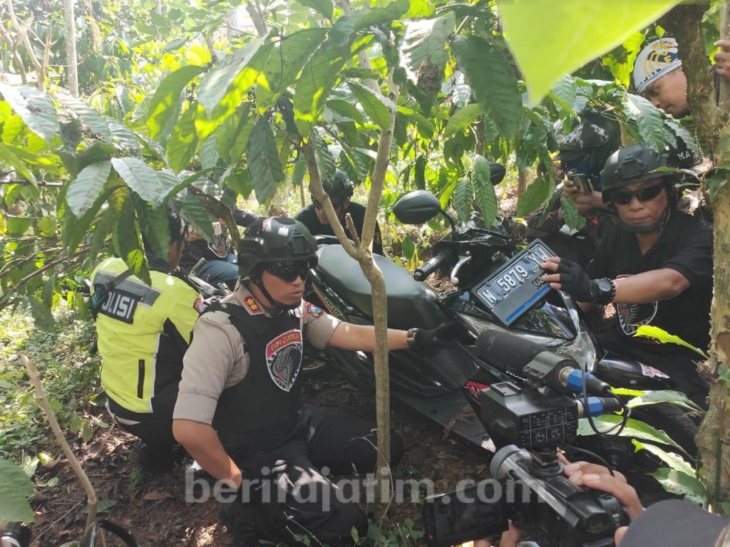 Kapolres Lumajang Pimpin Penggerebekan Penadah Motor Curian