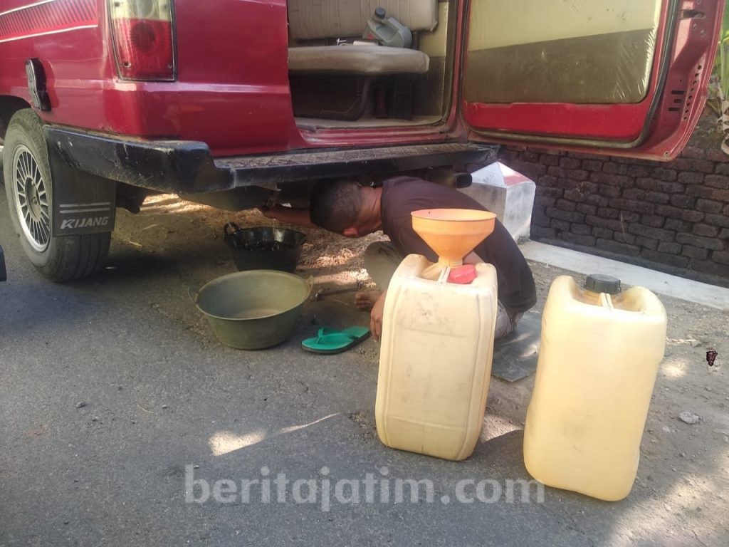 Polisi Ponorogo Kembali Amankan Mobil Bermuatan BBM Ilegal