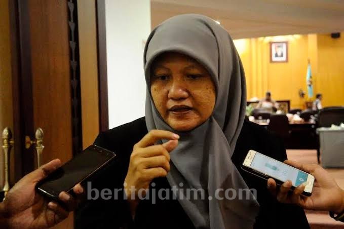 Masuk Bursa Pilwali Surabaya, Reni Astuti Buka Suara