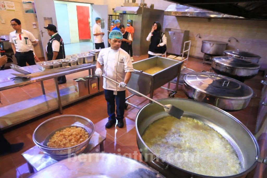 Menu Jemaah Haji di Makkah: Rawon, Rendang, Soto Betawi, dan Pindang Ikan Patin