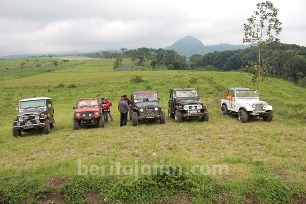 Mantan Bupati Kediri Takjub Pembangunan Wisata Gunung Kelud