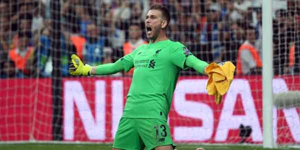 Adrian Siap Kembali Kawal Gawang Liverpool
