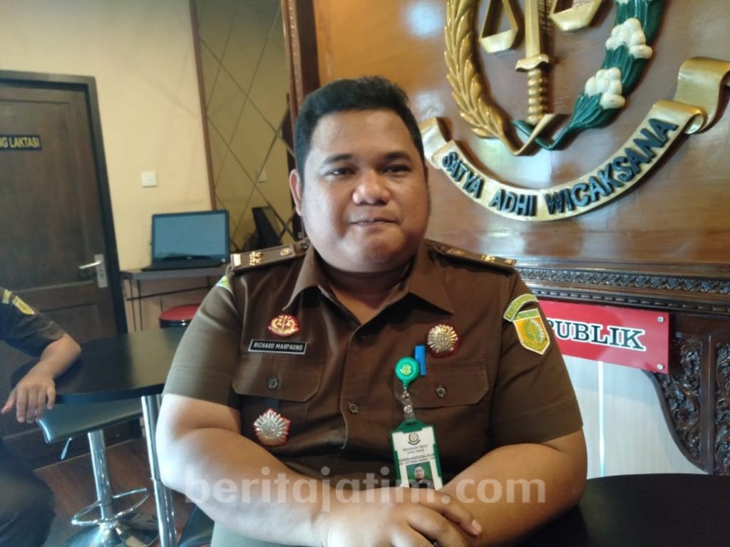Korupsi KUR Fiktif Bank Jatim, Kejaksaan Ancam Jemput Paksa Wulang Suhardi