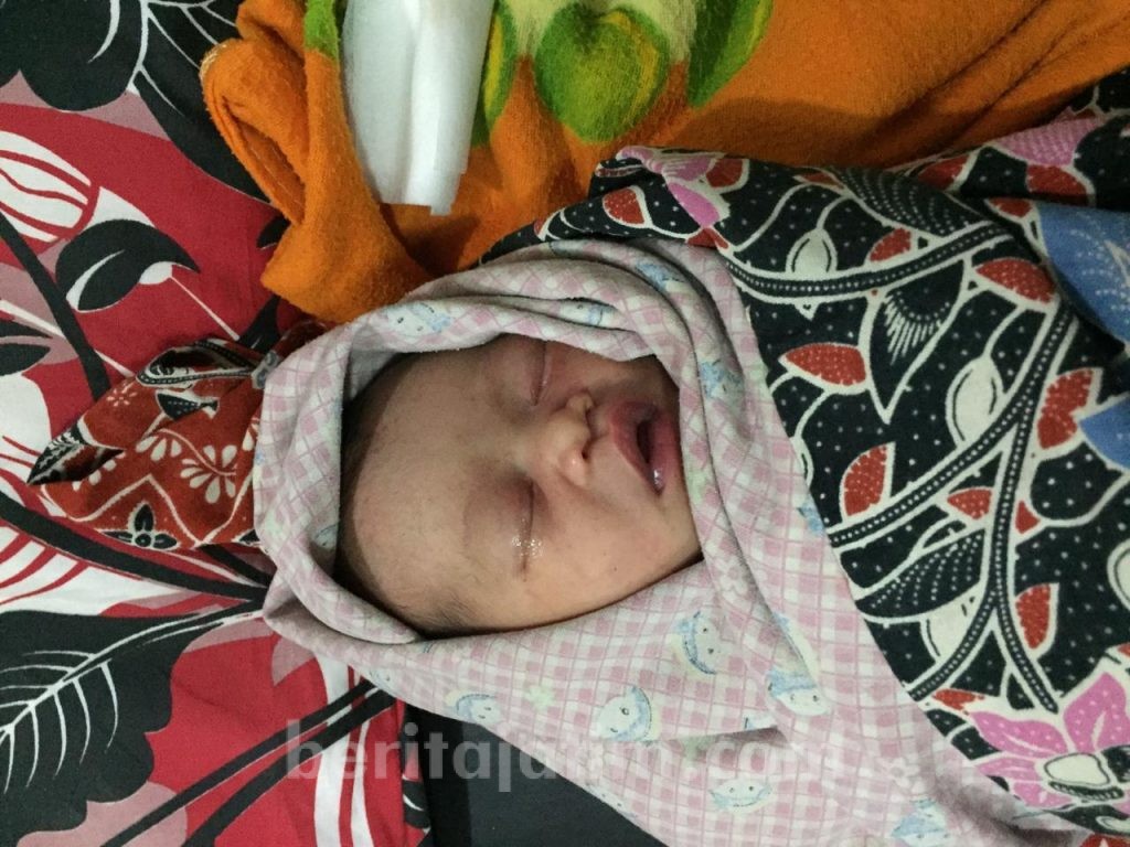 Bayi Perempuan Dibuang Orang Tuanya Gegerkan Lumajang