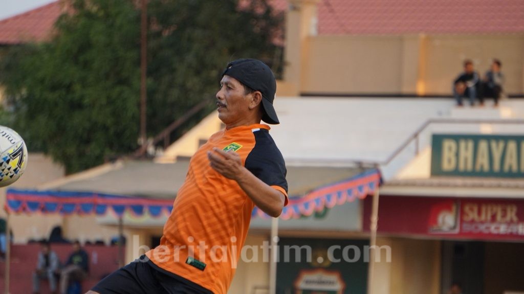 Djanur: Akan Saya Patahkan Catatan Jacksen Bertemu Persebaya