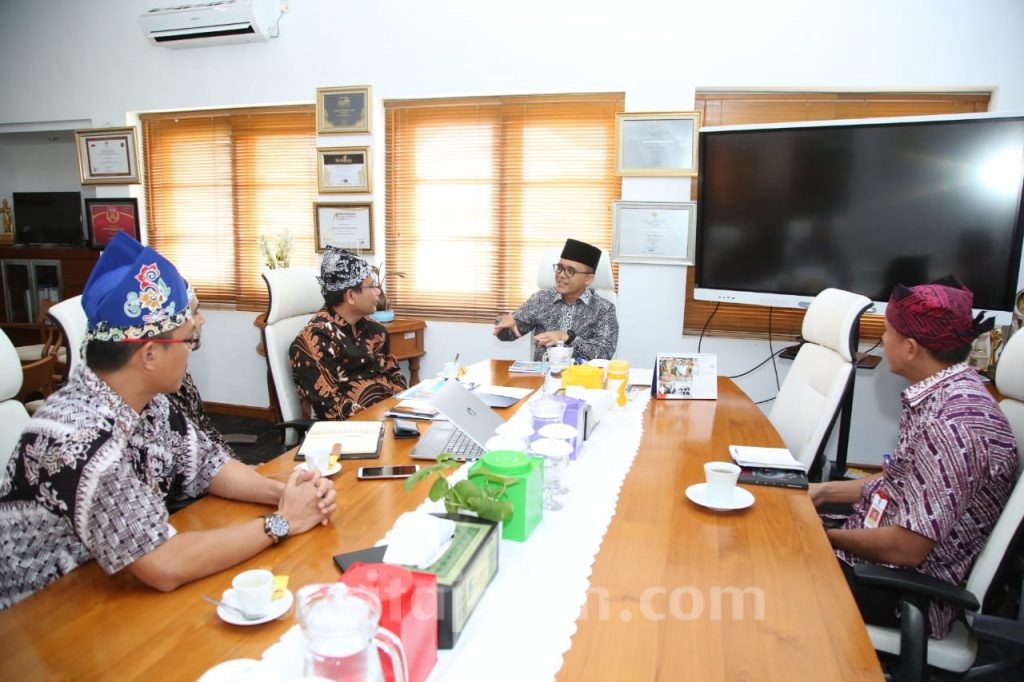PLN Gandeng UMKM Banyuwangi Konversi Kompor Induksi