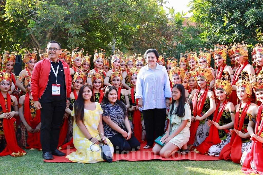 Ditonton Megawati, Tari Gandrung Banyuwangi Ramaikan Kongres PDIP