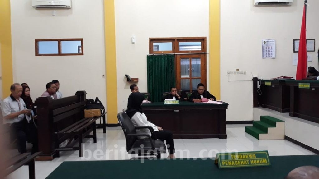 Pemilik Home Industri Kosmetik Ilegal di Mojokerto Dituntut 9 Bulan Penjara