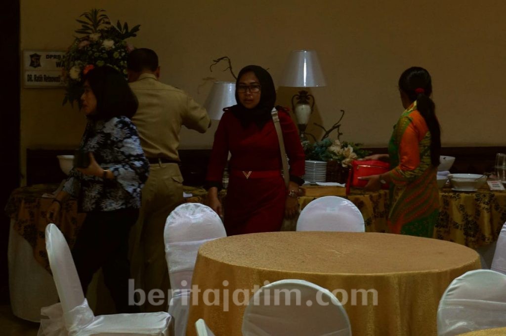 Dicari Kejaksaan, 4 Anggota DPRD Surabaya Terlihat di Gedung Dewan