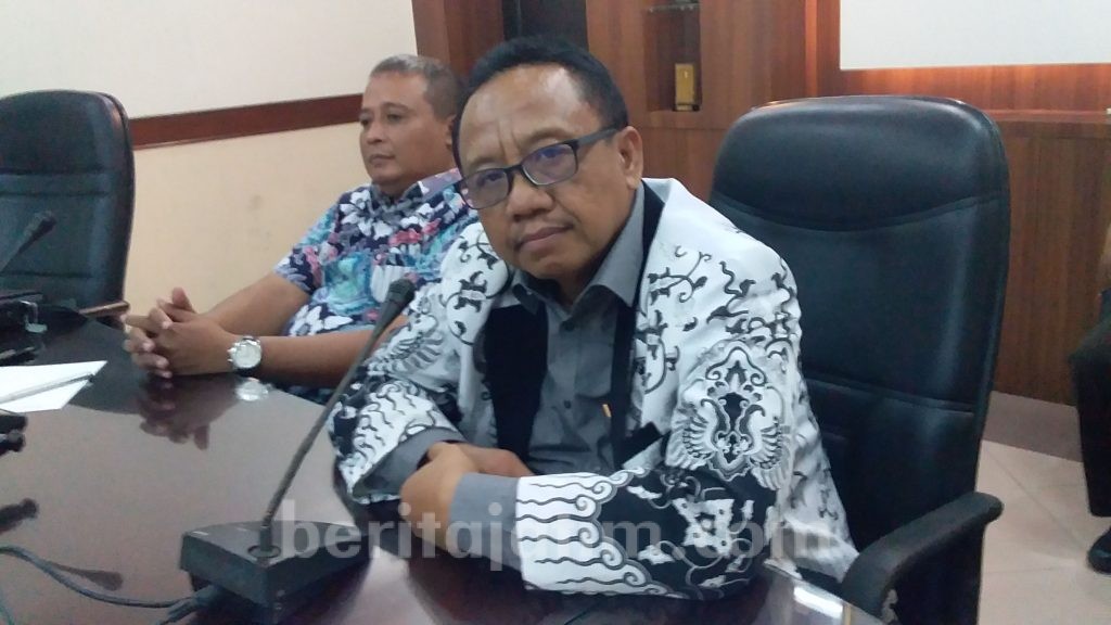 Punya Peran Penting, Gaji Operator Sekolah di Jember Tak Jelas