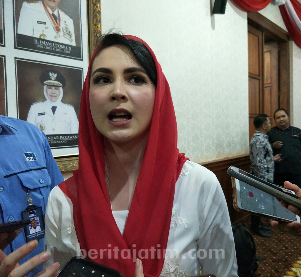 Pilih Emil Menteri atau Ketua Demokrat Jatim, Ini Jawaban Arumi