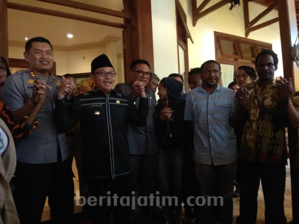 Wali Kota Malang Berkomunikasi Langsung Dengan Gubernur Papua Barat