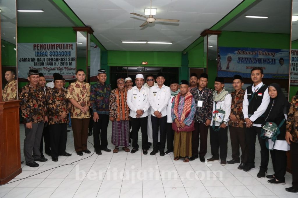 Bupati Sampang Jemput Rombongan Jemaah Haji Kloter 12