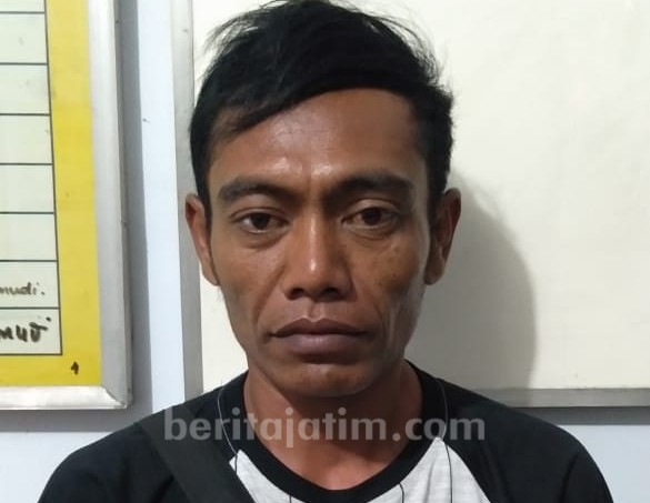 Subuh-subuh ke Musala Bukannya Salat, Tapi Curi HP