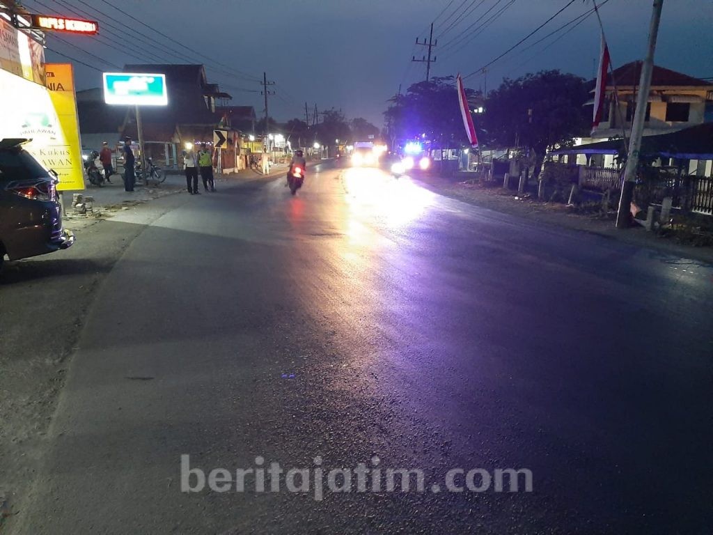 Motor Tabrak Motor di Gresik, 3 Orang Alami Luka-Luka