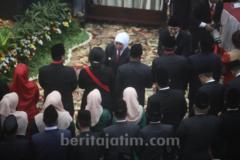 Gubernur Khofifah Hadiri Pelantikan 120 Anggota DPRD Jatim 2019-2024