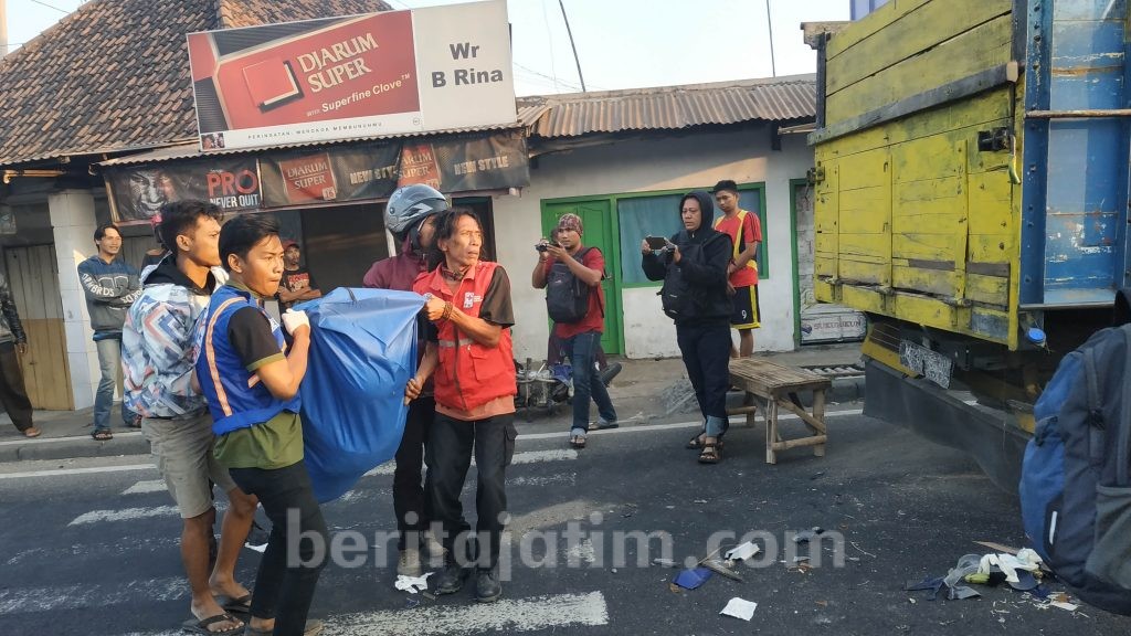 Kecelakaan Beruntun di Jalur Nasional, Pengendara Motor Tewas