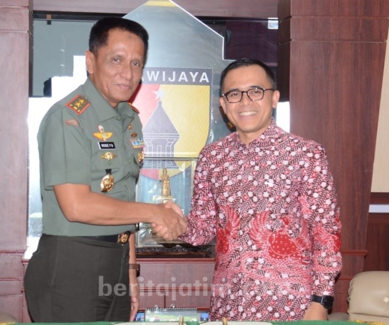 Pangdam Brawijaya dan Bupati Anas Sepakat Revitalisasi Inggrisan