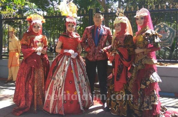 Karnaval, Siswa Rela Keluarkan ‘Biaya Mahal’ Demi Tampil Menarik