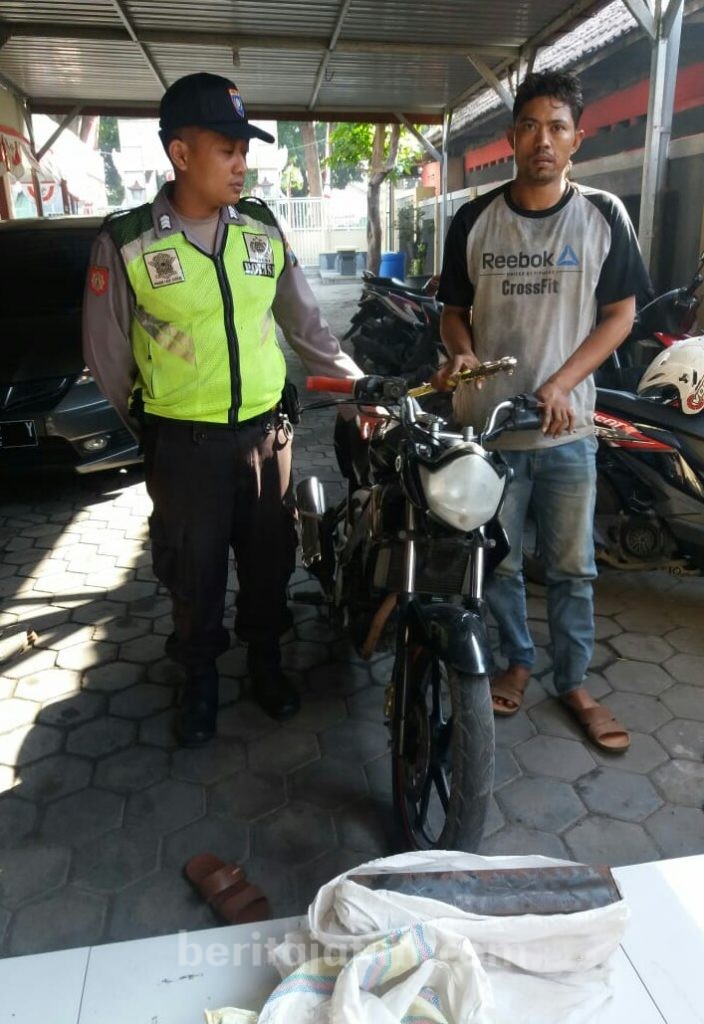 Takut Dimassa, Pelaku Pencurian di Mojokerto Sembunyi di Bengkel