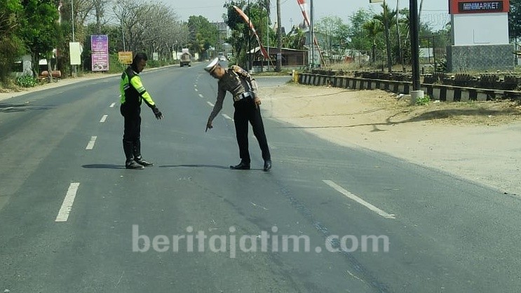 Motor Hancur Tertabrak Tronton, Korban Meninggal