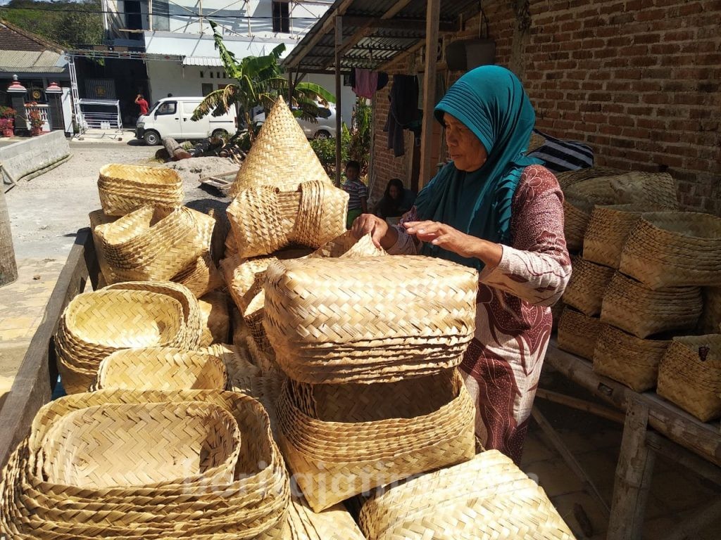 Hindari Plastik, Wadah Daging Kurban Diminta Pakai Bahan Ini