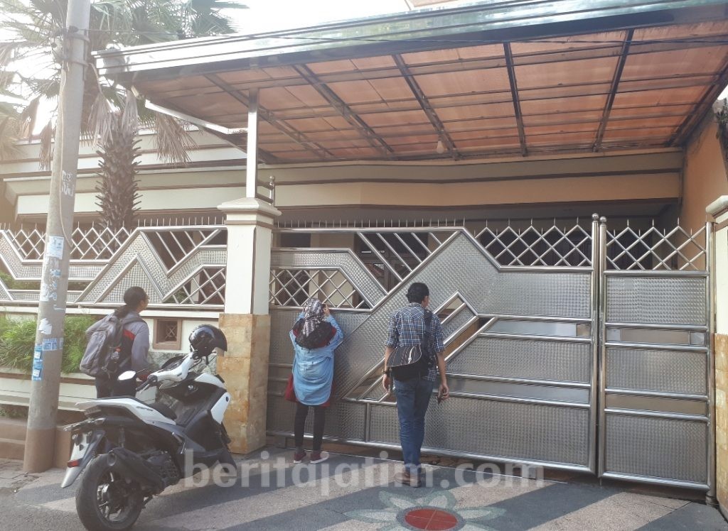 KPK Geledah Rumah Politisi Partai Demokrat di Surabaya