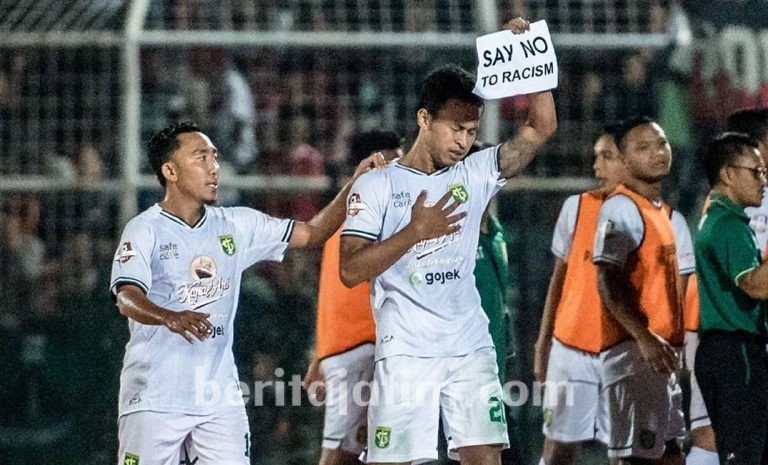 Selebrasi Osvaldo dan Haru di Sebuah Kedai Kopi