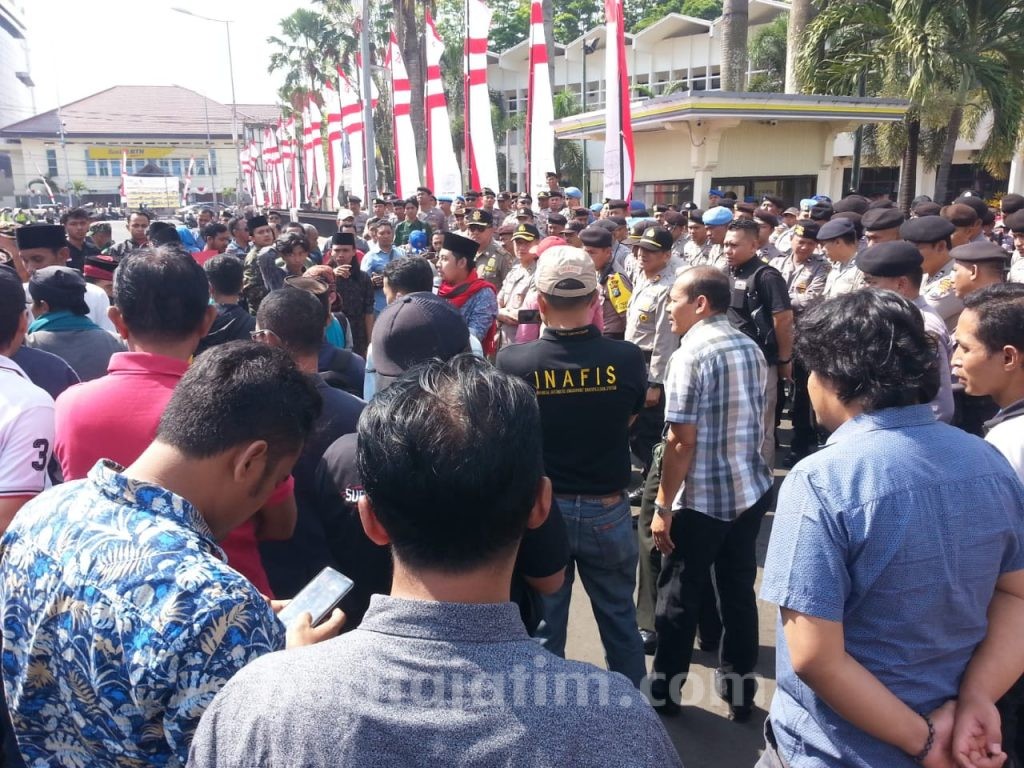 Aliansi Santri Jember Tuntut JFC Tiru Banyuwangi Ethno Carnival