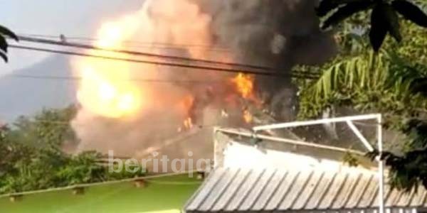 Inilah Barang Bukti Ledakan Gudang Bom Brimob